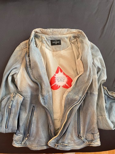 Lederjacke hellblau auf alt - hellblau,